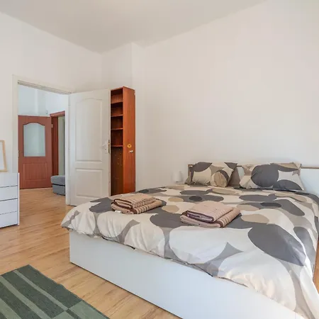 The Right Choice 16 Apartamento *